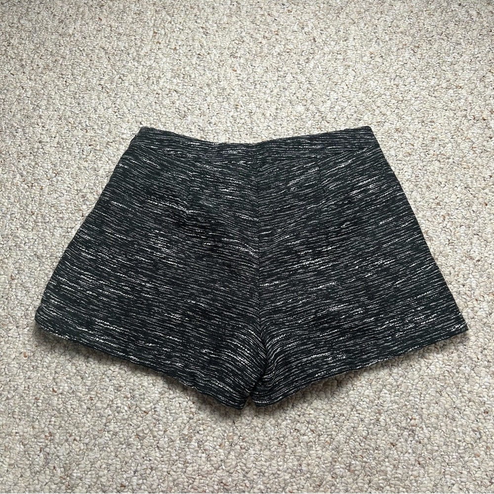 Old Navy Women's High-Waisted Pattern Tweed Shorts Fully lined, Side Zip Size 2